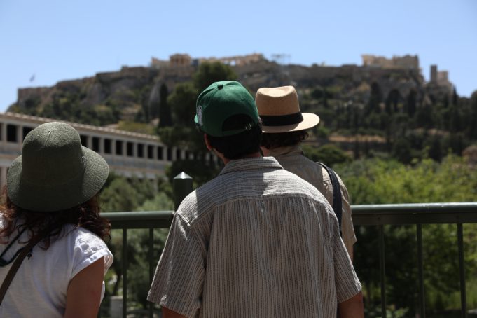 Κι άλλη πρωτιά για την Αθήνα. Αυτή τη φορά, στους κινδύνους από τη ζέστη