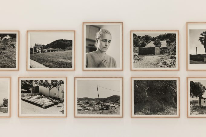 Αξίζει το hype η φωτογραφική έκθεση του Γιώργου Λάνθιμου στη Στέγη;