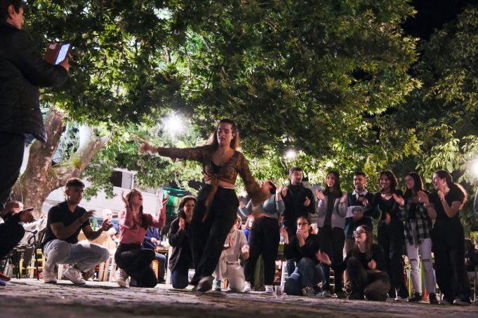 Ψάχνεις πανηγύρια ενώ έχεις ξεμείνει στην Αθήνα; Τα βρήκαμε εμείς