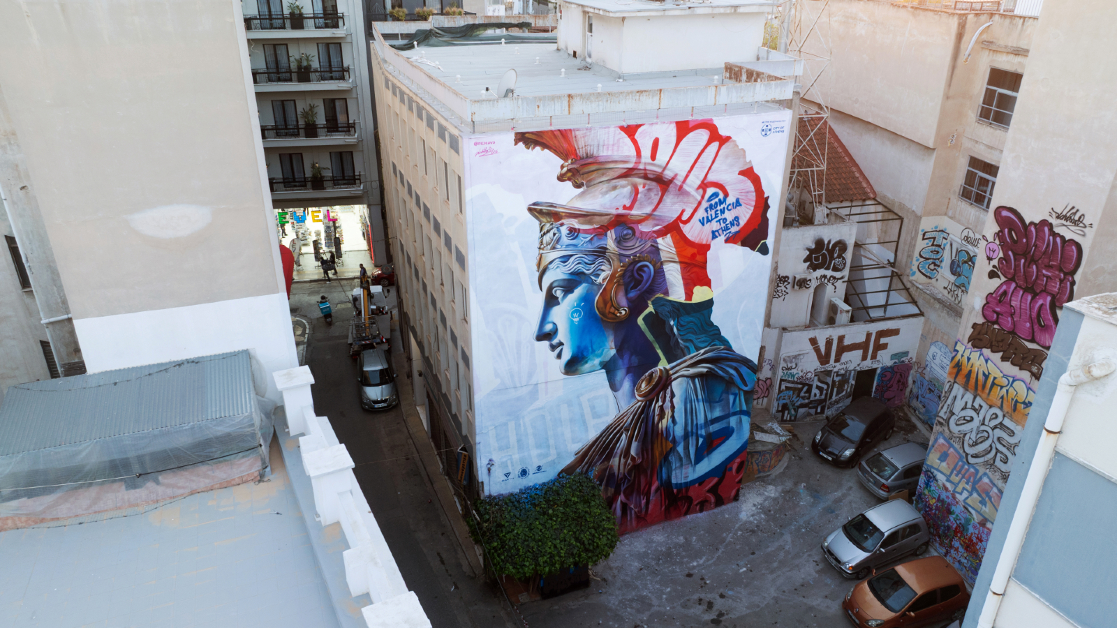 PichiAvo: «Αυτό το mural είναι ο δικός μας τρόπος να προσφέρουμε κάτι πίσω στην Αθήνα»