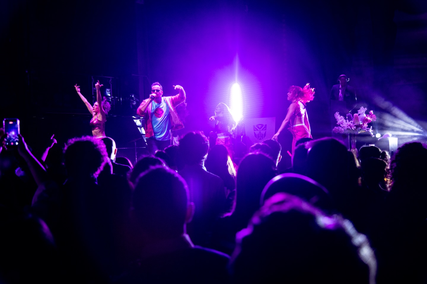 Αυτό το ΣΚ έχει supernatural κρασιά και το πάρτι-ανάσταση των Trashformers