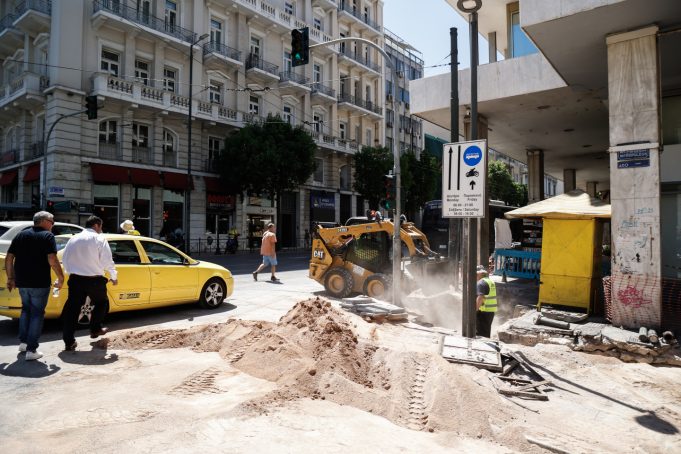 Τα νέα πάρκινγκ που κατασκευάζονται στους δήμους της Αθήνας