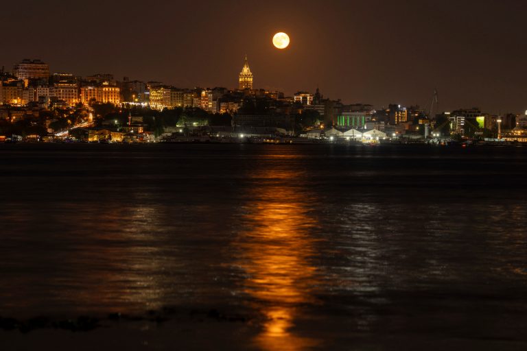πανσέληνος
