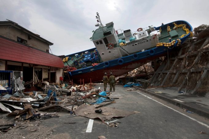 Από τη Λισαβόνα στην Ιαπωνία: Τα πιο φονικά τσουνάμι στην ιστορία