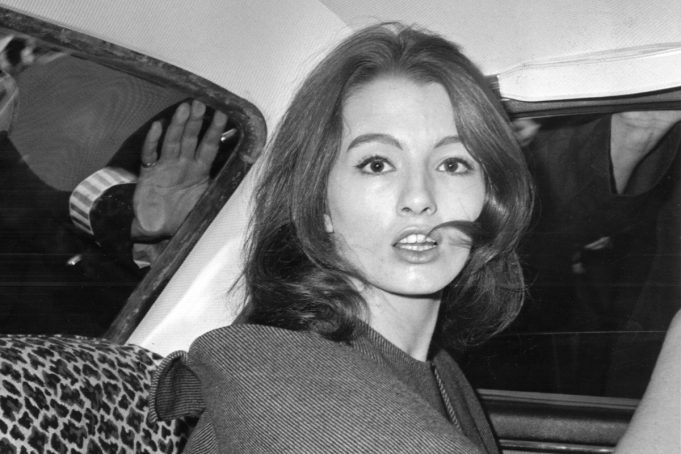 Σκάνδαλο Profumo: Όταν το σεξ και η εξουσία συντάραξαν τη Βρετανία των 60s