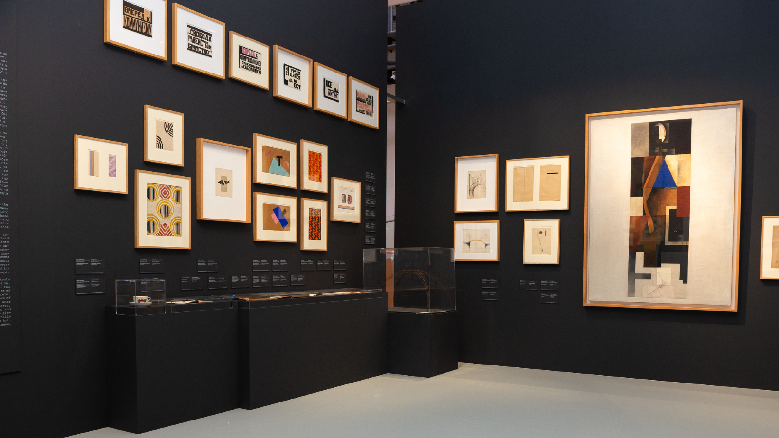 Όταν η επανάσταση έγινε τέχνη: Μια συγκλονιστική έκθεση στην Εθνική Πινακοθήκη