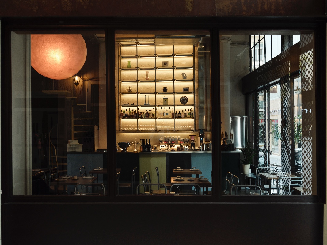 September 18: Εκεί που το κέντρο κατεβάζει ρυθμούς