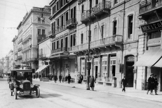 «Να οδοστρωθεί η πόλις διά λάβας Βεζουβίου»: Πριν μπει η πρώτη άσφαλτος της Αθήνας