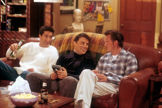 Γιατί όλοι προσπαθούν να γυρίσουν το νέο Friends, αλλά κανείς δεν το πετυχαίνει;