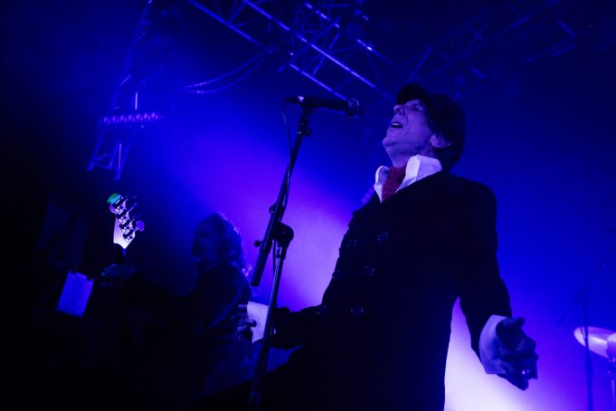Οι Mercury Rev θα ζωντανέψουν έναν κόσμο ανάμεσα στο όνειρο και τον εφιάλτη