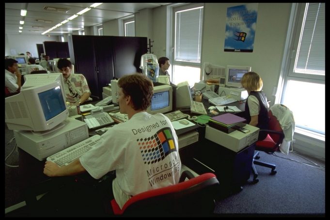 Πώς μυρίζει το Ίντερνετ; 4 αρώματα βρήκαν την απάντηση