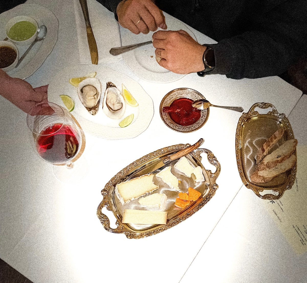 Flying Horses: Έφτασε στο κέντρο και έχει κάτι σέξι