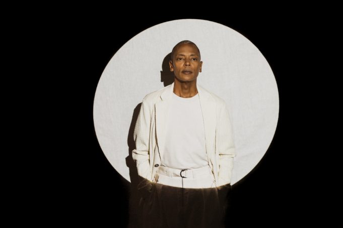 Οι Jeff Mills και Max Cooper συναντιούνται σε μια βραδιά πέρα από τα συνηθισμένα