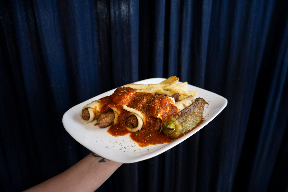 Νότης σουβλάκια Πεύκη