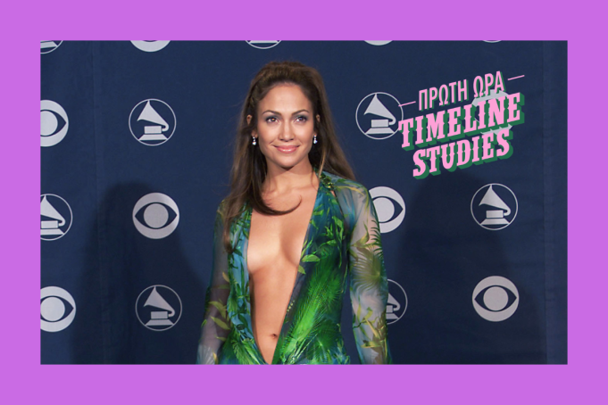 Το πράσινο Versace της JLo ξαναγίνεται viral και το ίντερνετ παθαίνει déjà vu