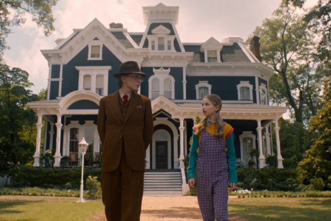 4 σειρές και 5 ταινίες για να δεις στις διακοπές των Χριστουγέννων