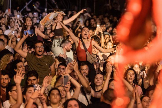 Δεν παίζει άγχος, απλώς διοργανώνονται 28 φεστιβάλ φέτος τον Μάιο