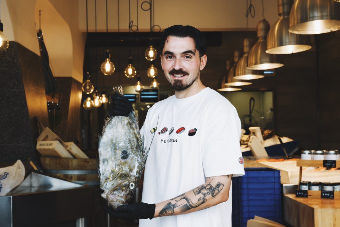 Omakase στο σπίτι μας; Ναι, chef.