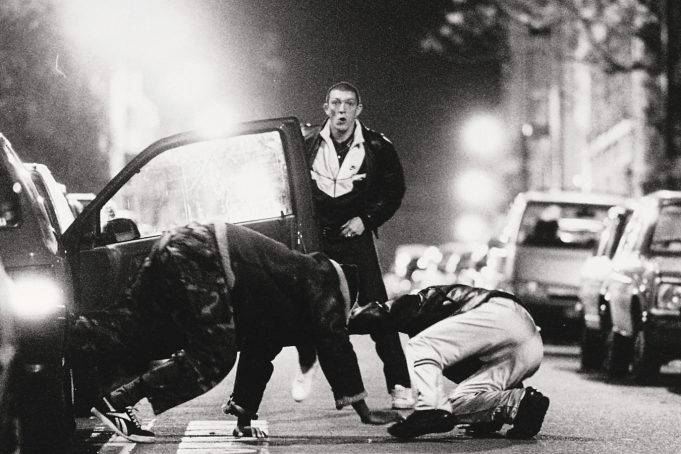 Παντελή Φλατσούση, γιατί φέρνεις στο θέατρο Το Μίσος του Mathieu Kassovitz;