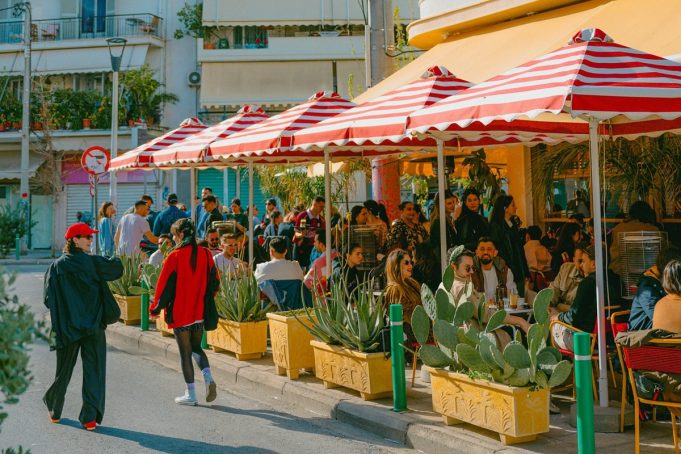 Σοφοκλή Βενιζέλου: Η νέα cool πιάτσα της πόλης είναι ένας δρόμος στο Περιστέρι