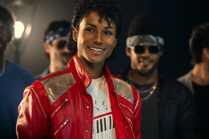 Νέες ταινίες: Ο Michael Jackson νικάει, όλα τα κακά σκορπάει