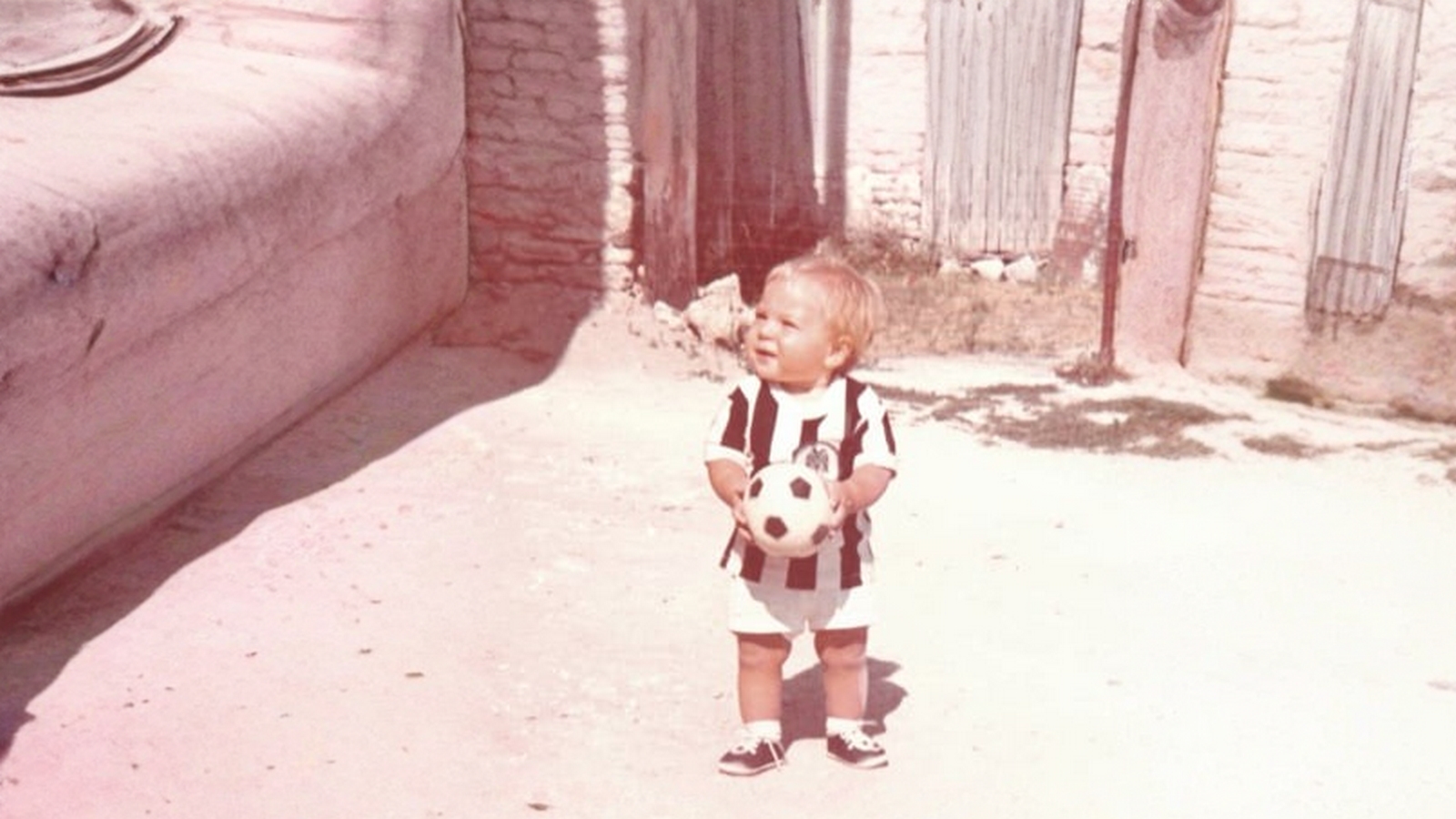 «Ο ΠΑΟΚ είναι καψούρα» - 3 γενιές ΠΑΟΚτσήδων μιλούν για την αγάπη τους