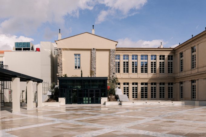 Στοά Culture: Ένα νέο κεφάλαιο πολιτισμού ανοίγει στη Στοά Αρσακείου