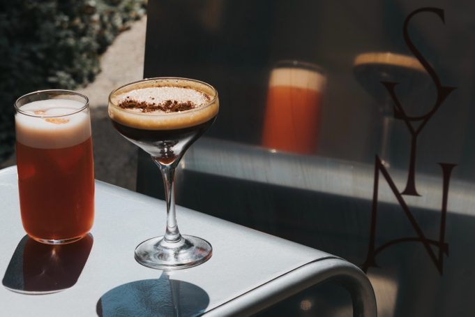 Καφέ ή ποτό το απόγευμα; Πάρε ένα Espresso Martini