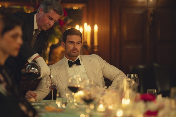 Τρόμος και Gentlemen: 7 σειρές και 2 ταινίες για το Netflix τον Σεπτέμβριο