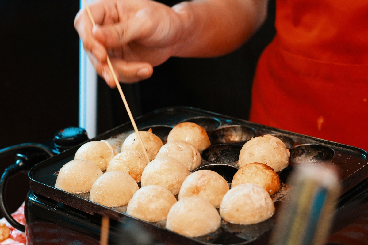 Τι είναι το Takoyaki (που μπορείς να το δοκιμάσεις και στην Αθήνα)
