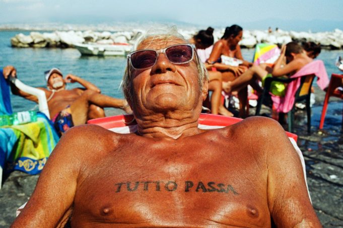 Tutto Passa, Ντιεγκίτο, Martin f*ckin Parr: Το μενού σήμερα έχει καρέ και στιγμές της ζωής του Robbie McIntosh